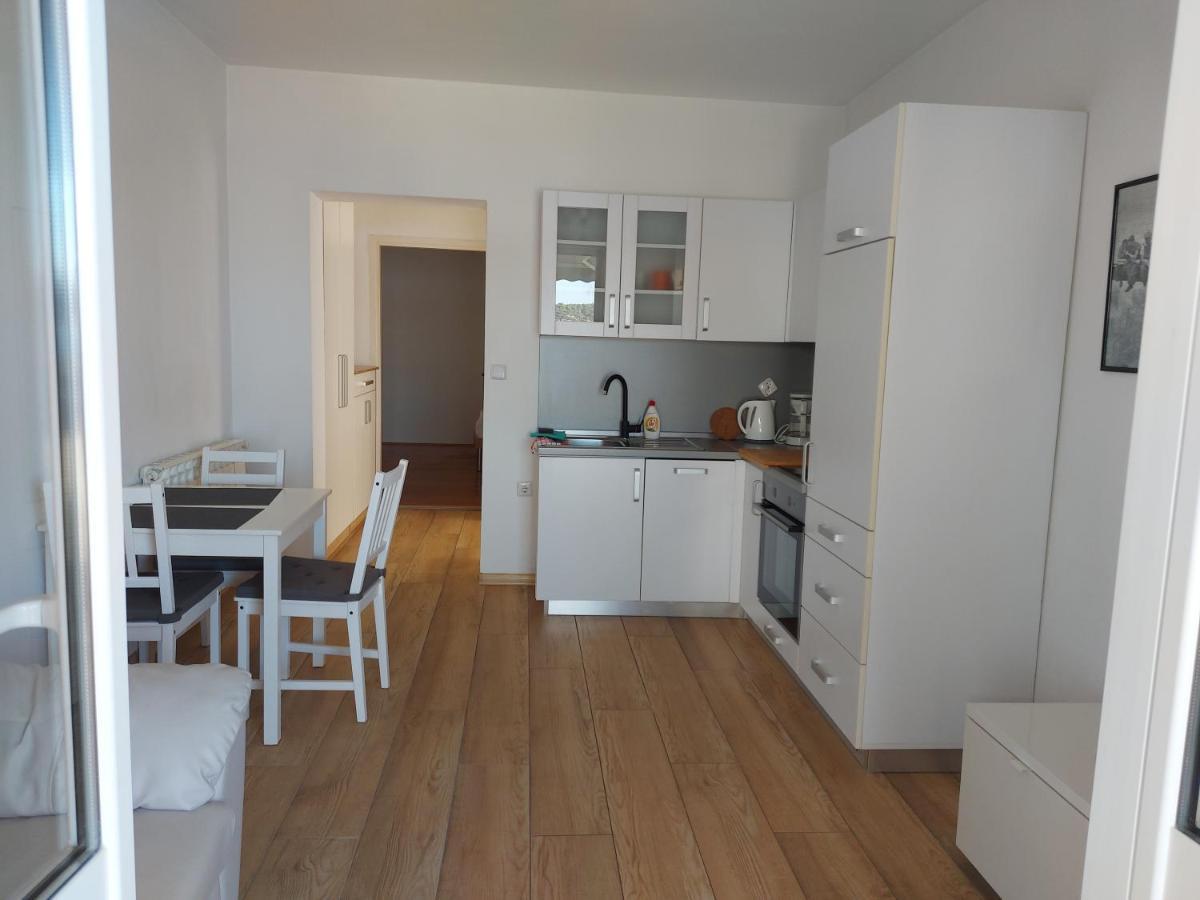 Apartments Ajka Раб Экстерьер фото